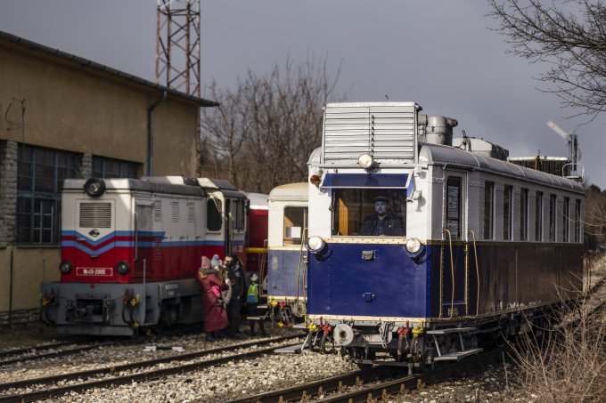 A lillafüredi motorkocsi is forgalomba áll