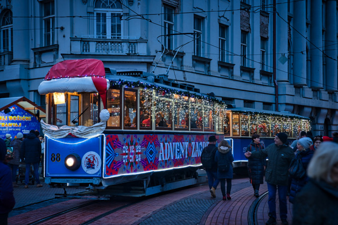 Adventi utazás vonattal Bécsbe és Zágrábba